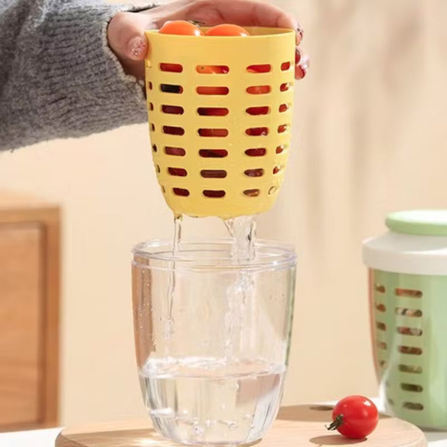 Salad & Fruit on-the-go - Portable Cup with Draining