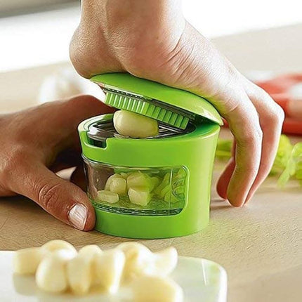 Garlic Press Chopper Grinder – Mini Portable Garlic Grater & Crusher, Stainless Steel Kitchen Tool