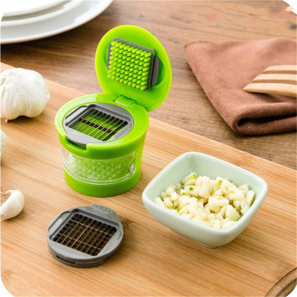 Garlic Press Chopper Grinder – Mini Portable Garlic Grater & Crusher, Stainless Steel Kitchen Tool